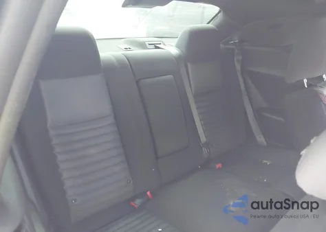 2014 Dodge Challenger Sxt z USA, uszkodzony, nr VIN 2C3CDYAG8EH101824